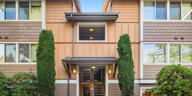 Craftsman Condo